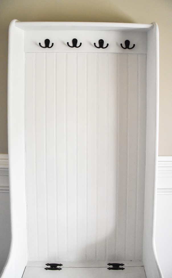 DIY Farmhouse Hall Tree (entryway bench) (10 of 10)