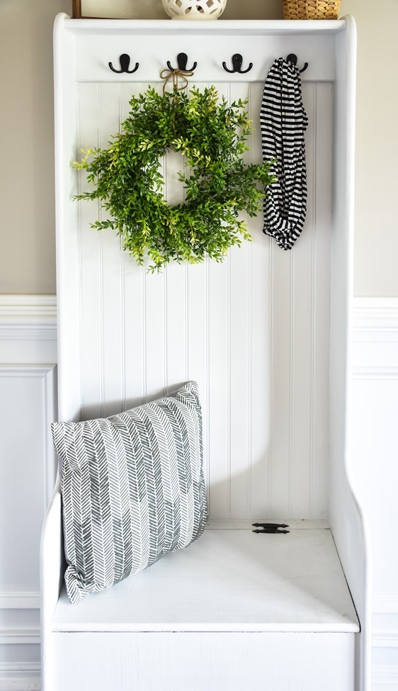 DIY Farmhouse Hall Tree (entryway bench) (7 of 10)