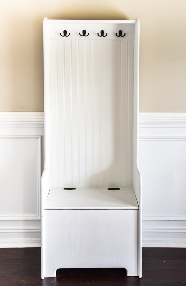 DIY Farmhouse Hall Tree (entryway bench) (8 of 10)