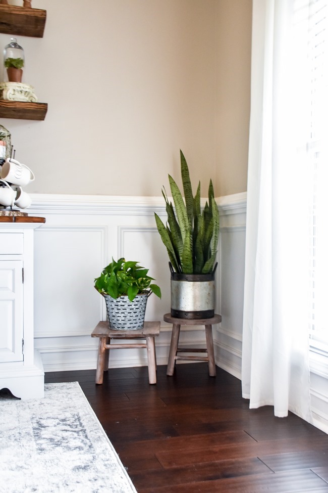 DIY plant stand from upcycled bar stool-2