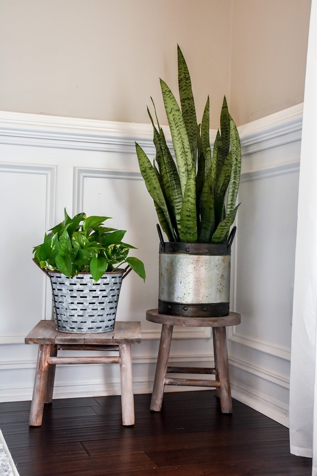 DIY plant stand from upcycled bar stool-4