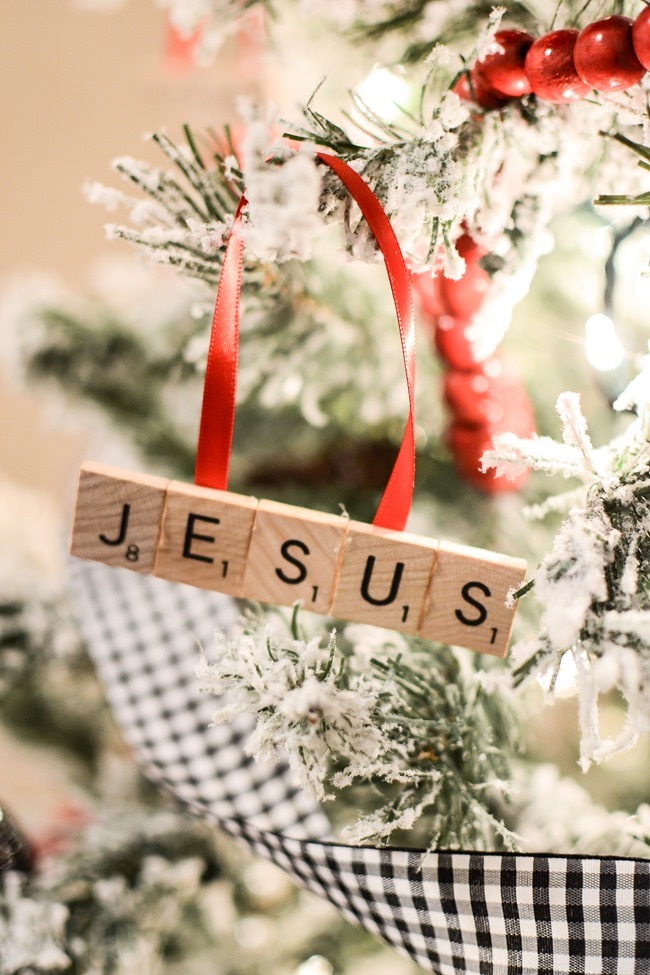 DIY Scrabble Letter Ornaments-12