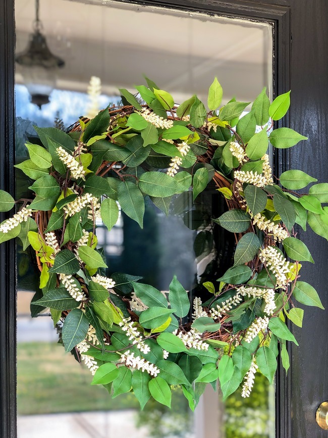 Green and White DIY Simple Spring Wreath-12