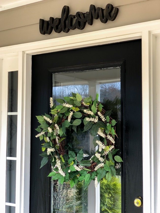 Green and White DIY Simple Spring Wreath-13