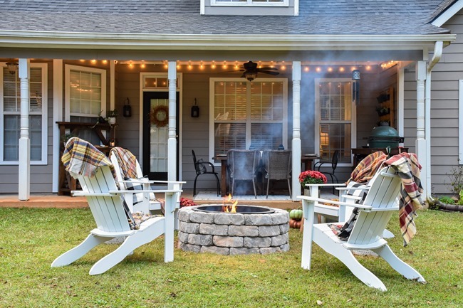 How to build a DIY firepit in your backyard-36