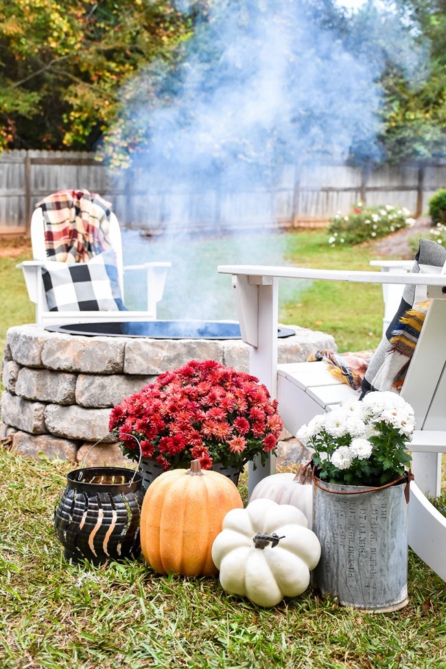 How to build a DIY firepit in your backyard-45