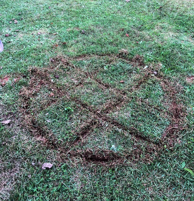 How to build a DIY firepit in your backyard-51
