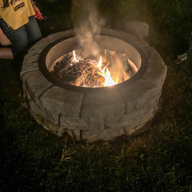 How to build a DIY firepit in your backyard-55