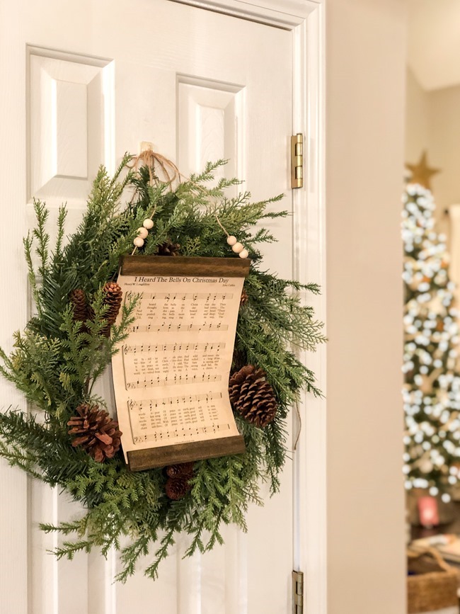 How to make a DIY Christmas music page wall hanging or ornament-24