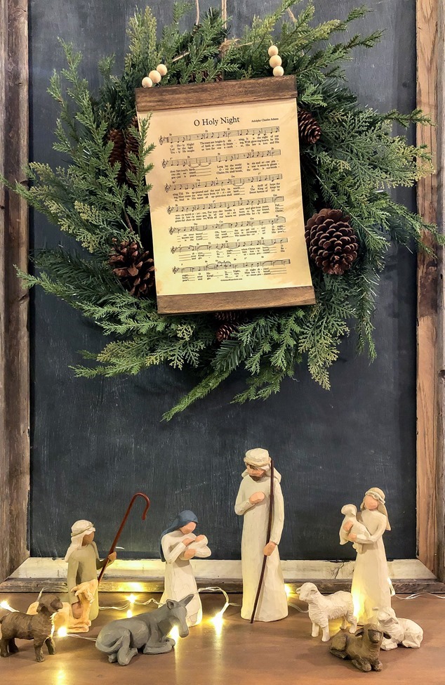 How to make a DIY Christmas music page wall hanging or ornament-29