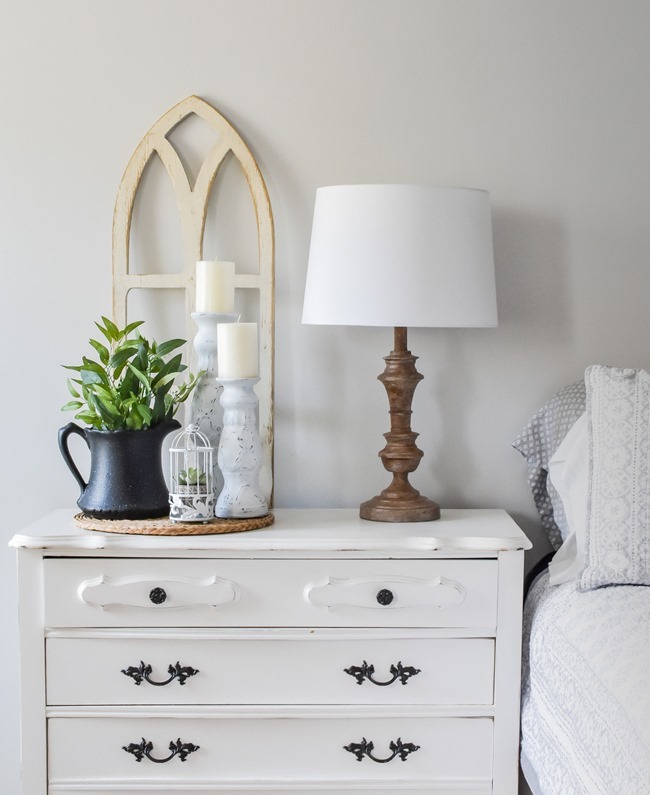 Spring Nightstand decor refresh with Rustoleum spray paint and Joann-19